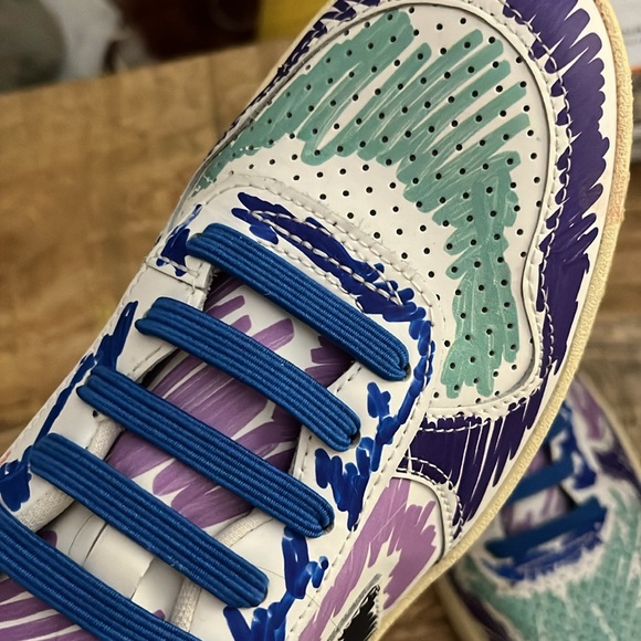 Marni X Veja V10 Dark Violet Orchid Black Scribble Logo Sneakers..Size 40 🤩 - Picture 1 of 8